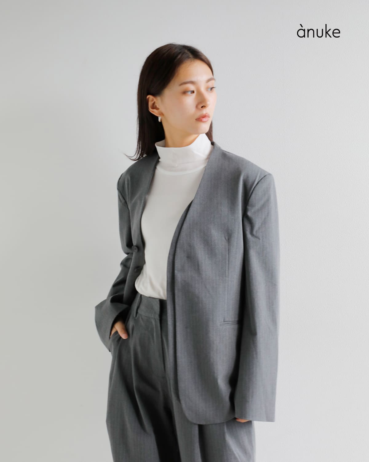 anuke(アンヌーク)ストレッチ ノーカラー オーバー ジャケット “Collarless Over Jacket” 6252010662520106