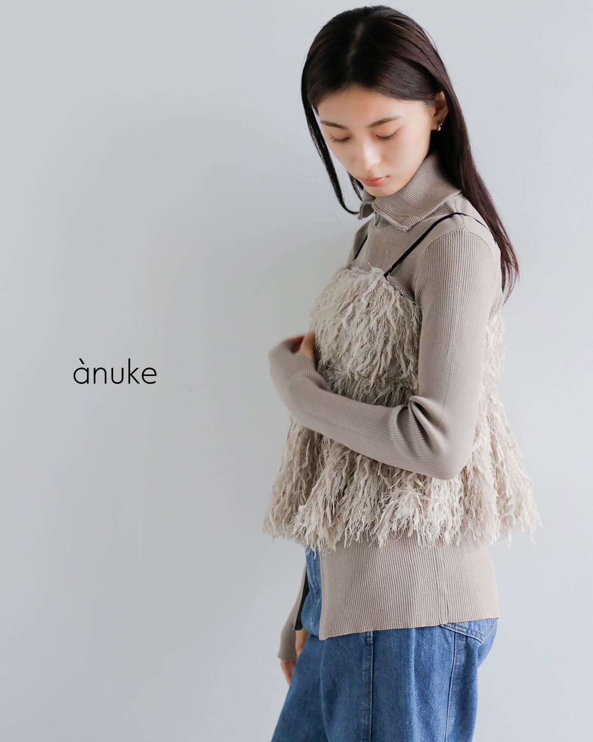 anuke(アンヌーク)パックオープン フェザー キャミソール “Backopen Feather Camisole”62520426