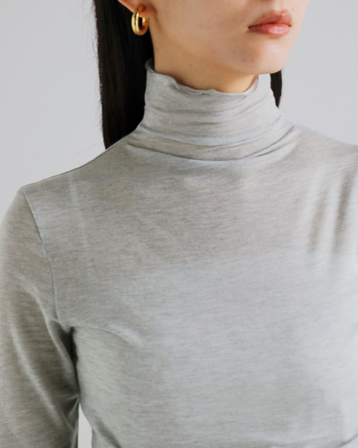 anuke(アンヌーク)カシミヤシルクタートルトップス “Cashmeresilk Turtle Tops” 62520616