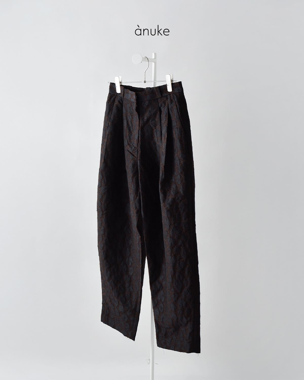 anuke(アンヌーク)レオパード ジャガード パンツ “Leopard Jacquard Pants”62520729