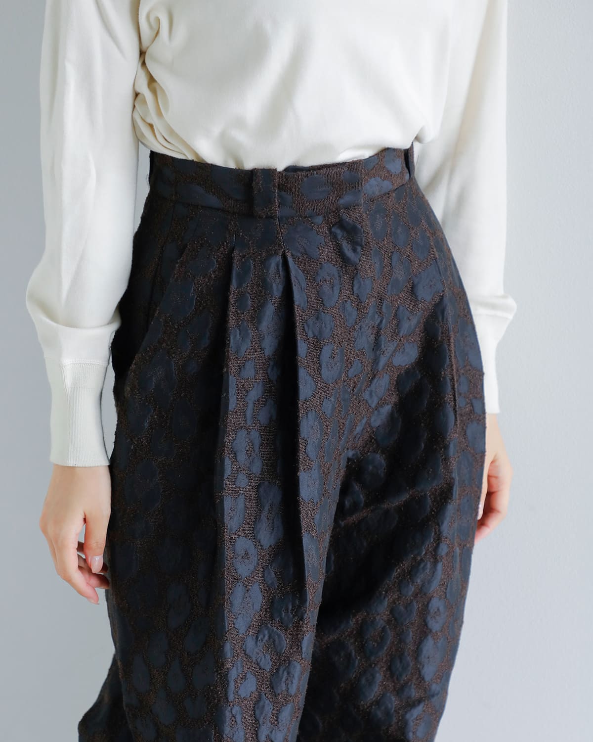 anuke(アンヌーク)レオパードジャガードパンツ “Leopard Jacquard Pants” 62520729