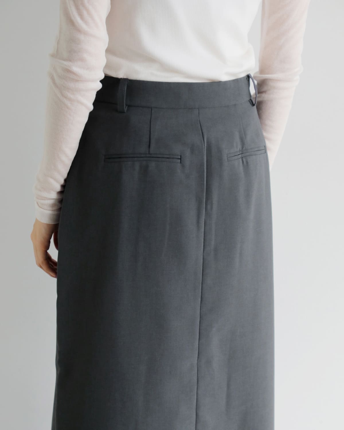 anuke(アンヌーク)ヘザーストレッチミドルスカート “Heather Stretch Middleskirt” 62520801