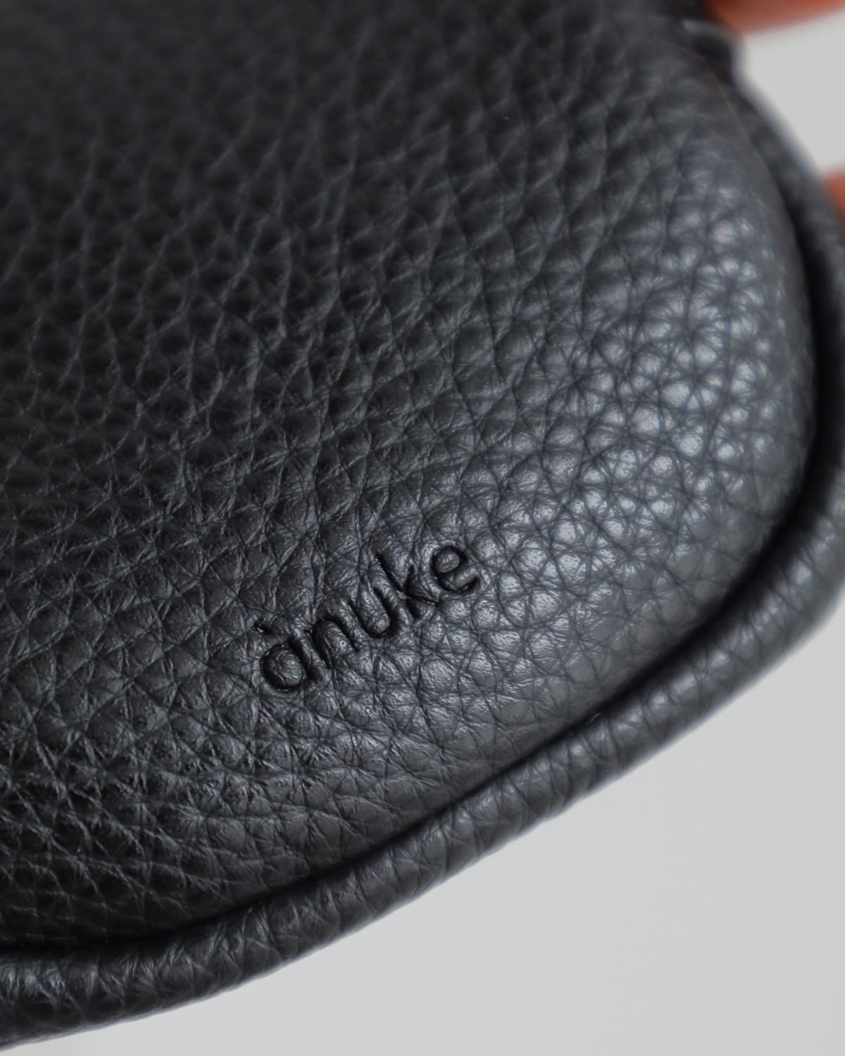 anuke(アンヌーク)エコレザーウエストミニポーチ “Ecoleather Waist Pouch” 62521023