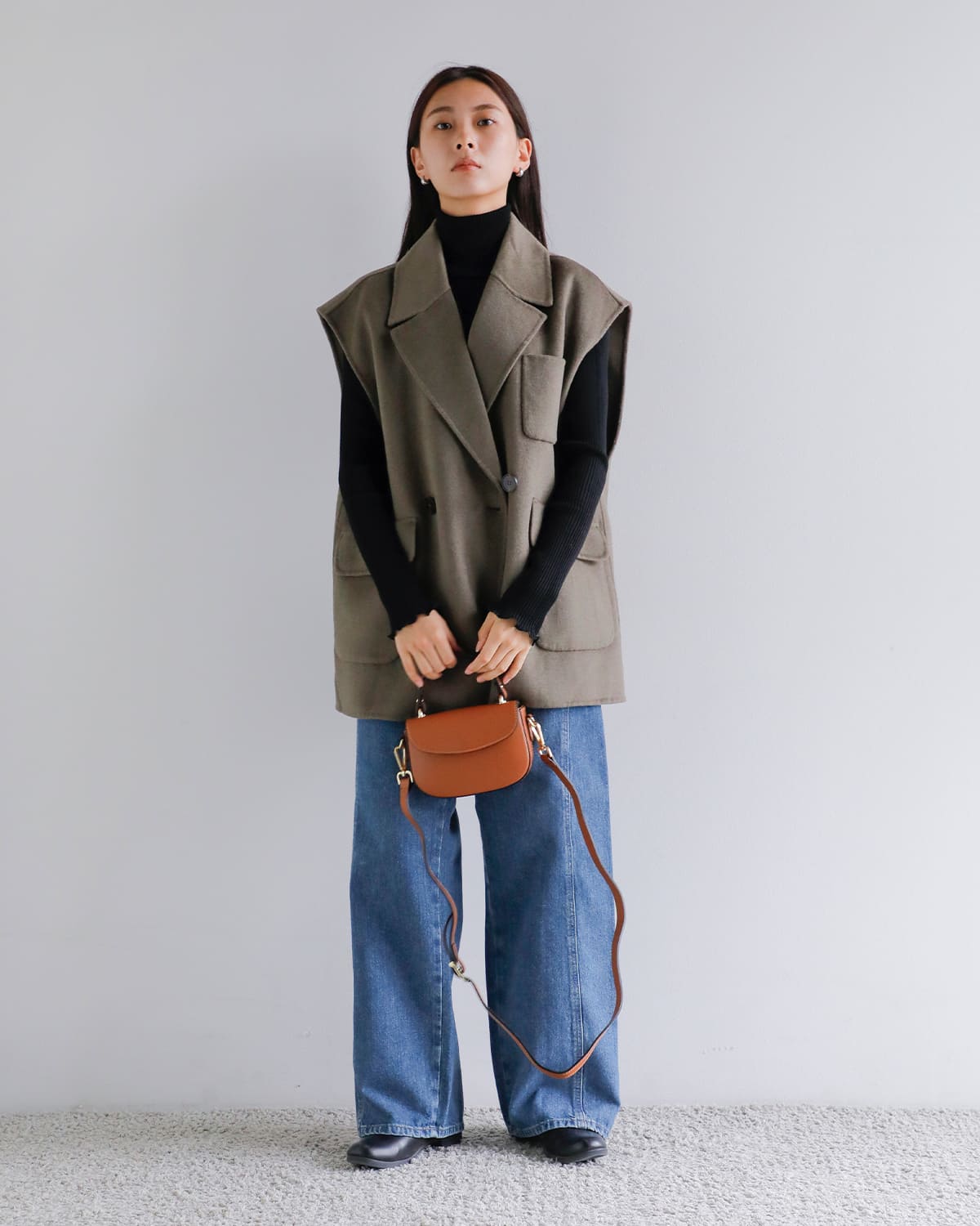 anuke(アンヌーク)パネルルーズデニムパンツ “Panel Loose Denim” 62521402