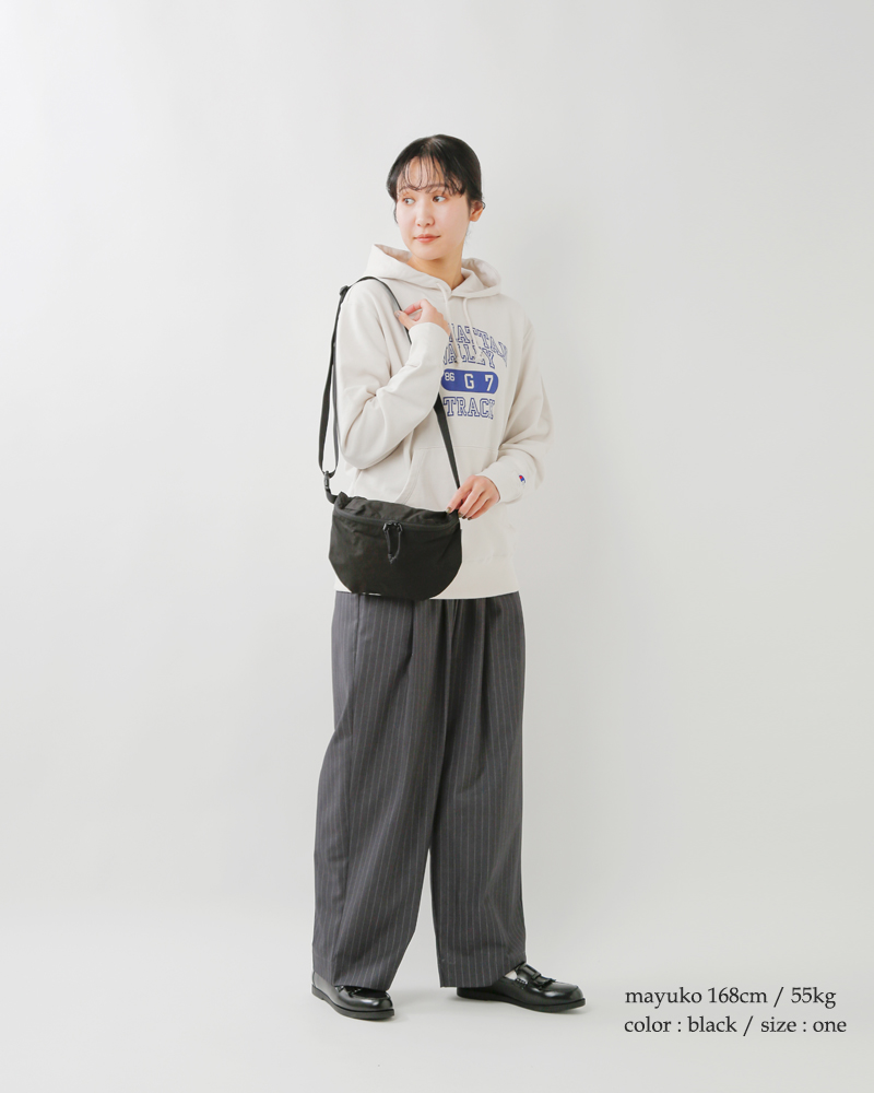 MT.RAINIER DESIGN(マウントレイニアデザイン)ミニショルダーワンパネルポーチ“ONEPANELPOUCH”7158