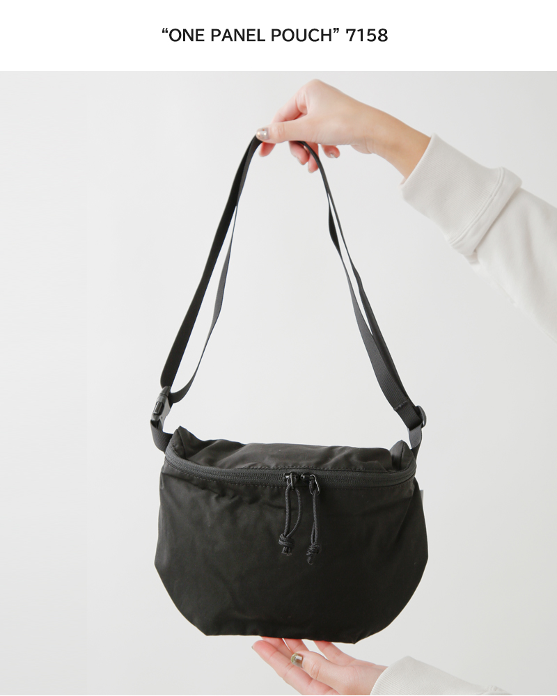 MT.RAINIER DESIGN(マウントレイニアデザイン)ミニショルダーワンパネルポーチ“ONEPANELPOUCH”7158