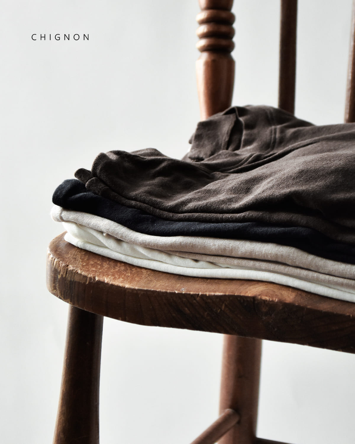 CHIGNON(シニヨン)テンセル インナー ロングスリーブ Tシャツ8454-088kk