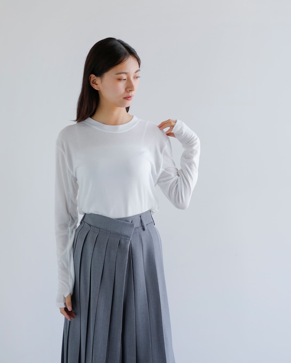 CHIGNON シニヨン テンセル インナー ロングスリーブ Tシャツ