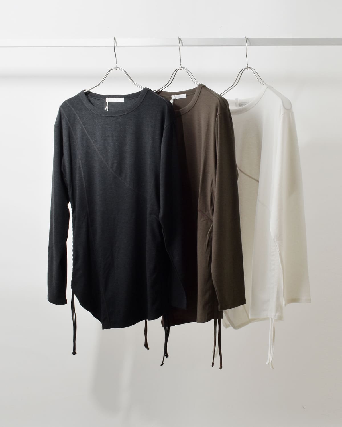 CHIGNON(シニヨン)ドロストカッティングカットソー 8455-319kk