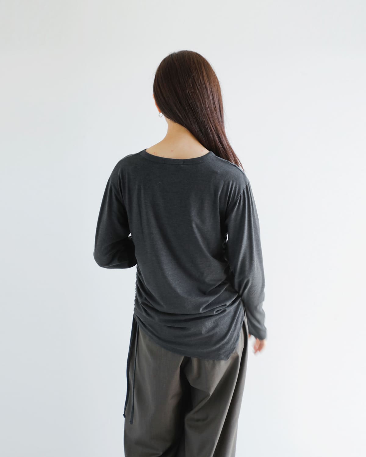 CHIGNON(シニヨン)ドロストカッティングカットソー 8455-319kk