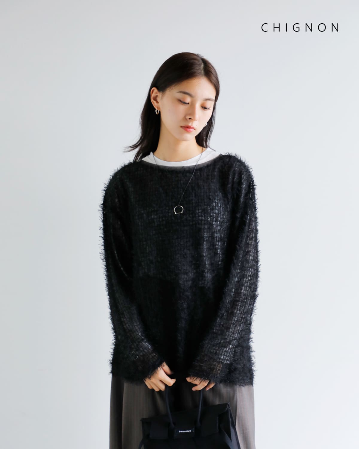 CHIGNON シニヨン フェザー チュール プルオーバー 8654-085ko