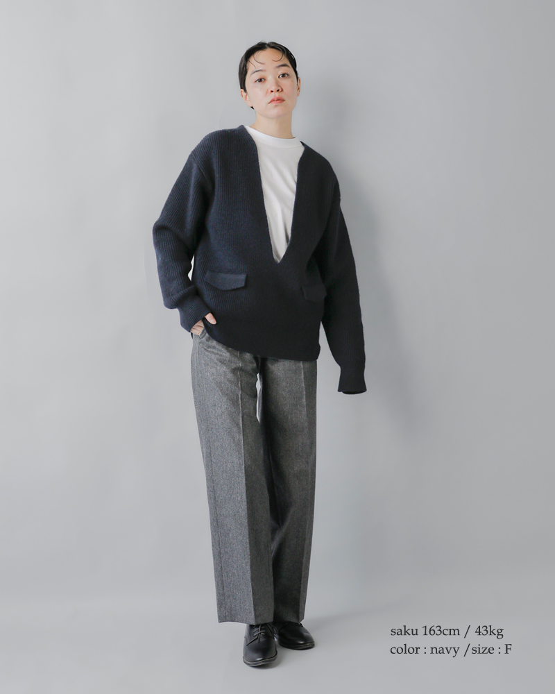 LOEFF(ロエフ)ウールヤーン畔編スリットネックプルオーバー8813-199-0067
