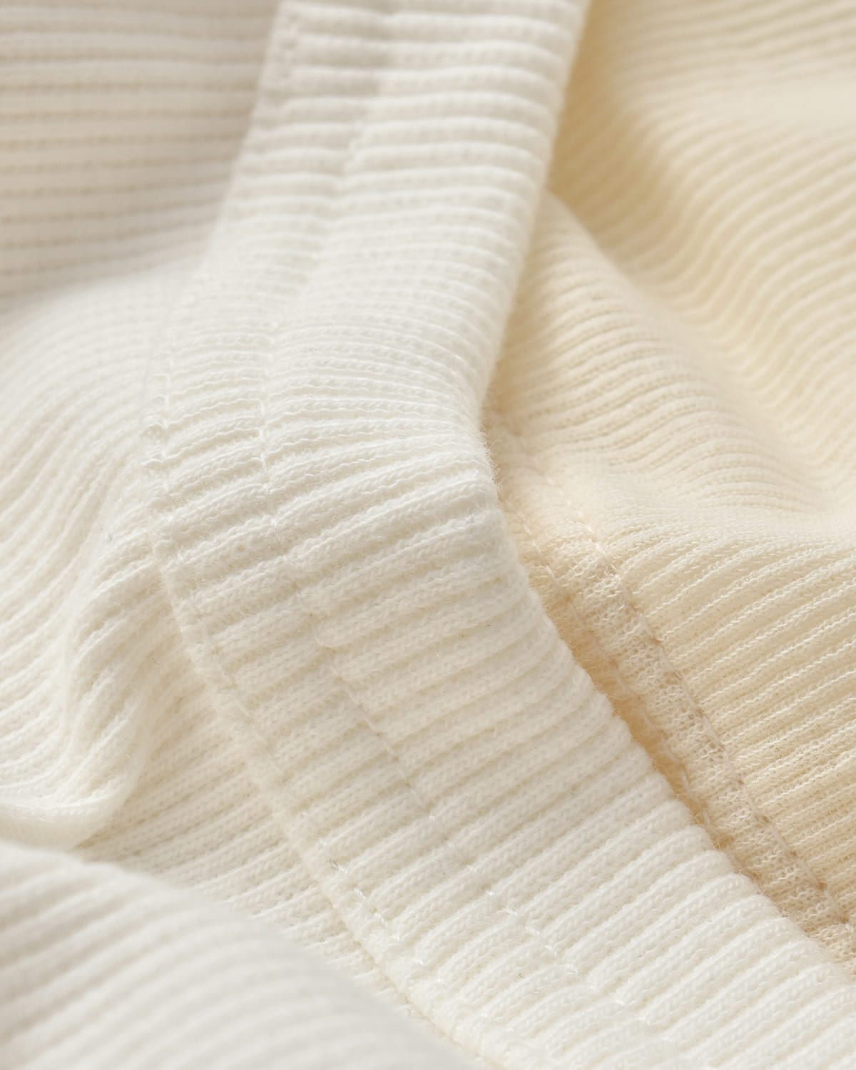 MANOF(マノフ)シアーレイヤードタンクトップ 89105-1022