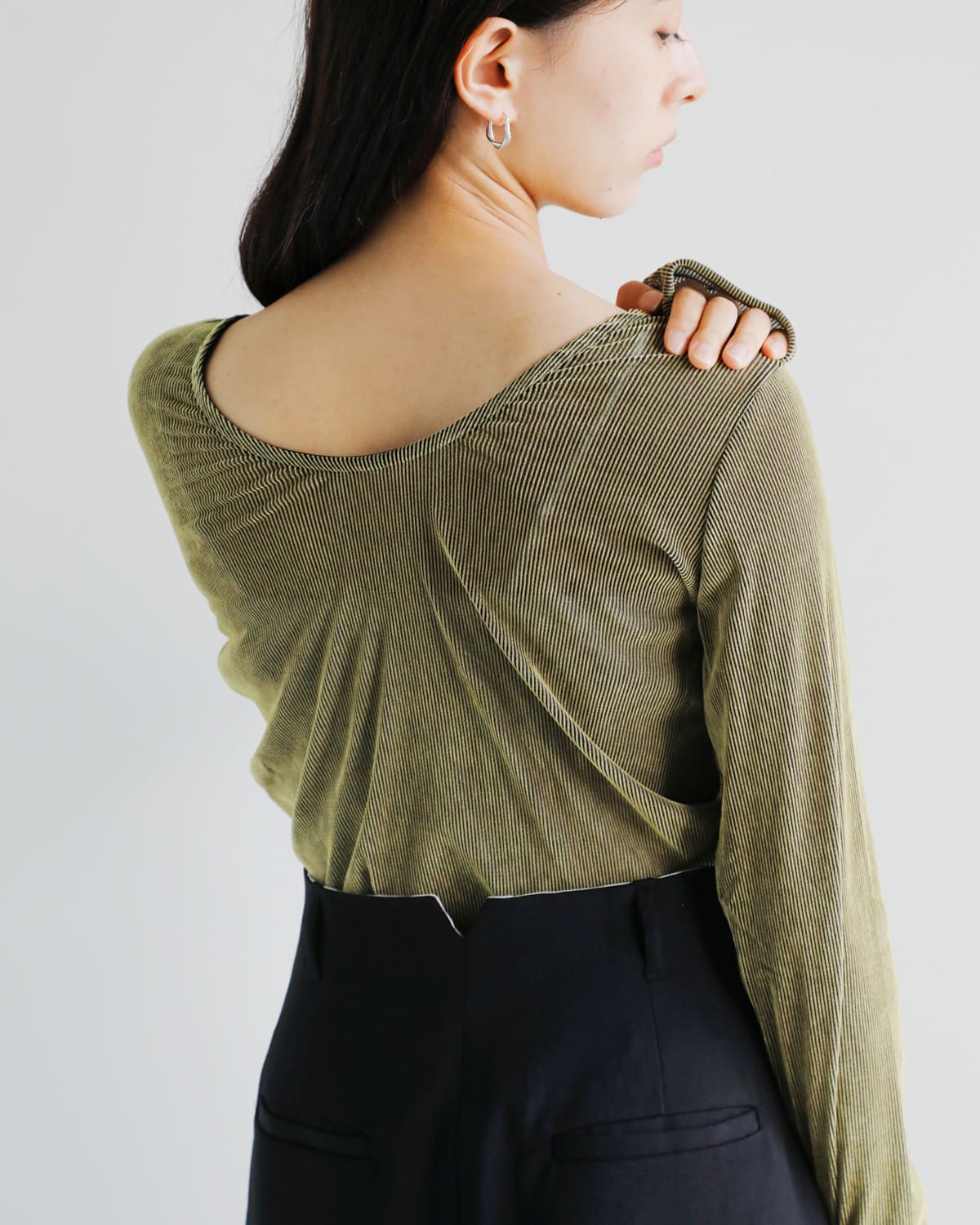 MANOF(マノフ)チュールフロッキーストライプトップス89105-1042 89105-1042