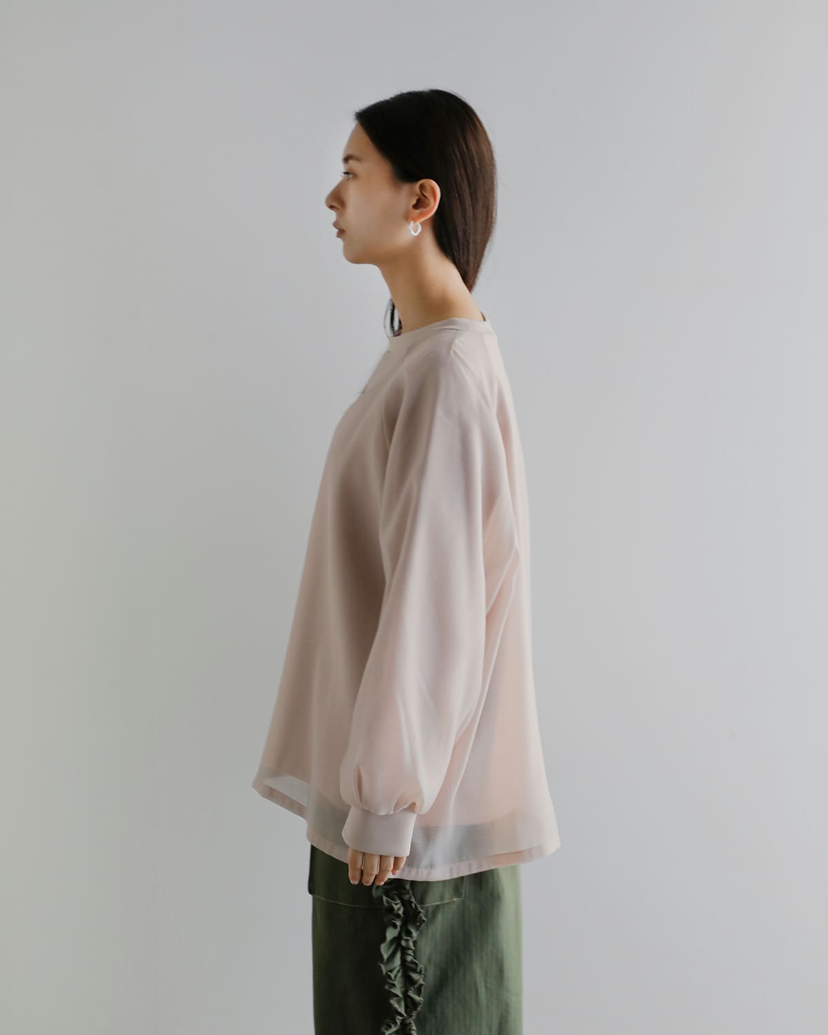 MANOF(マノフ)シアーレイヤードカットトップス 89105-1162