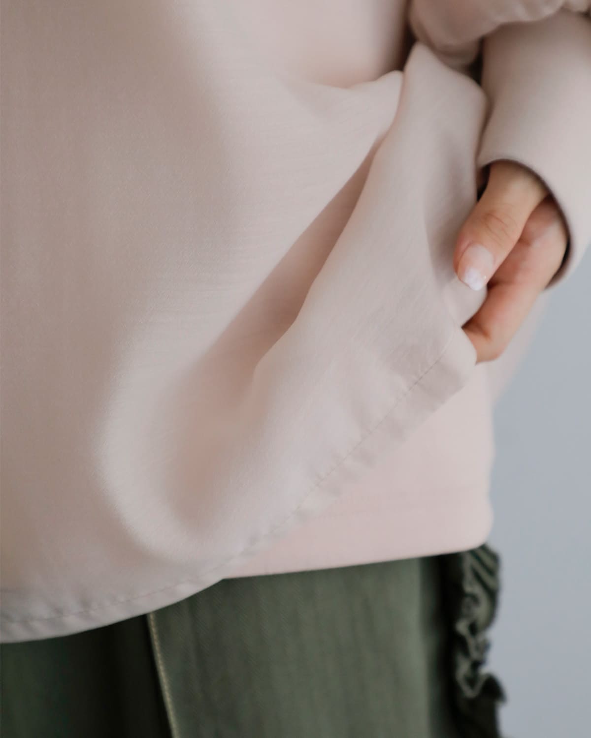 MANOF(マノフ)シアーレイヤードカットトップス 89105-1162