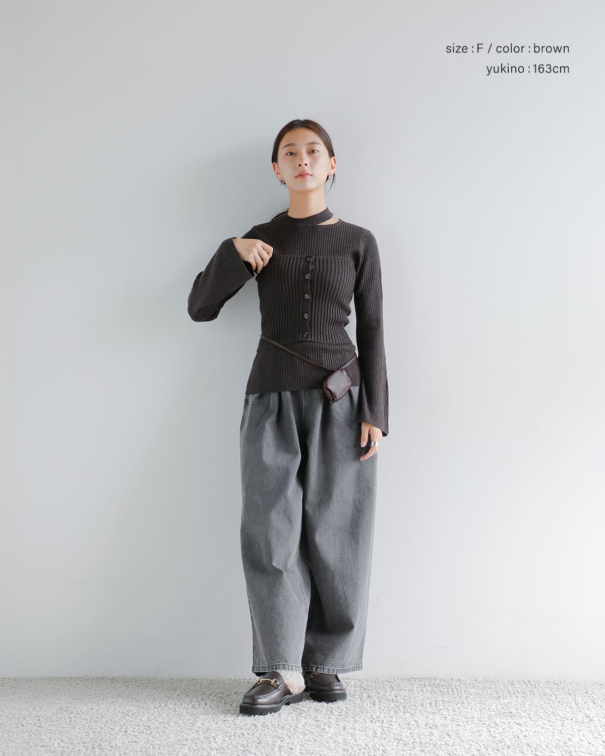 MANOF(マノフ)ビスチェセットリブニットプルオーバー 89106-2062