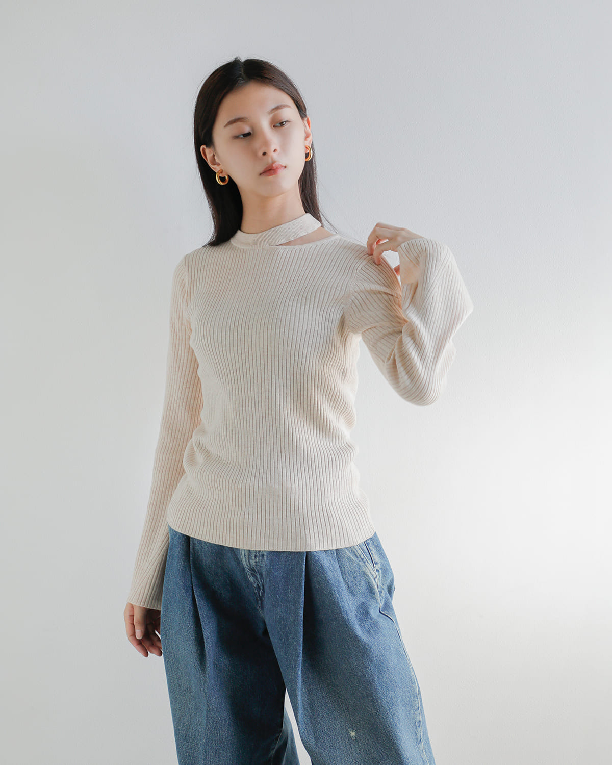 MANOF(マノフ)ビスチェセットリブニットプルオーバー 89106-2062