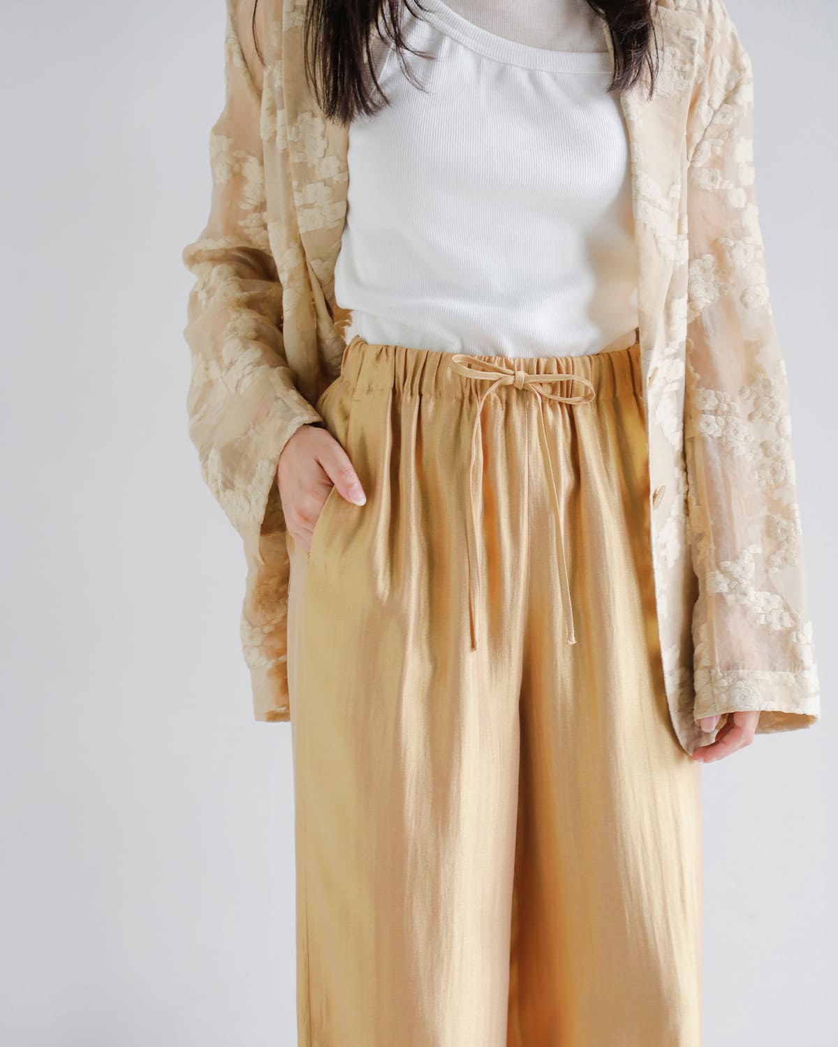 MANOF(マノフ)グリッターリラックスパンツ 89110-7032