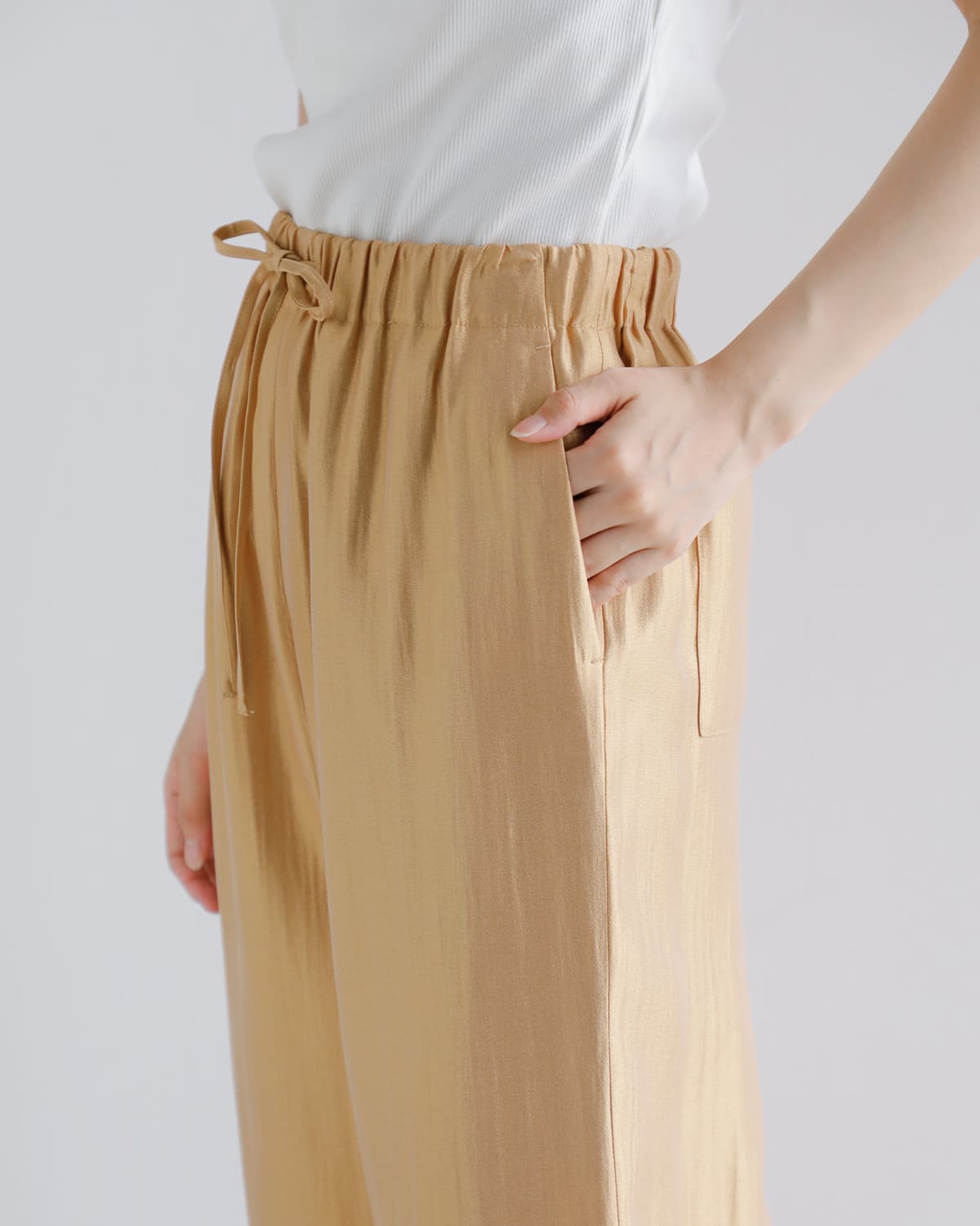 MANOF(マノフ)グリッターリラックスパンツ 89110-7032