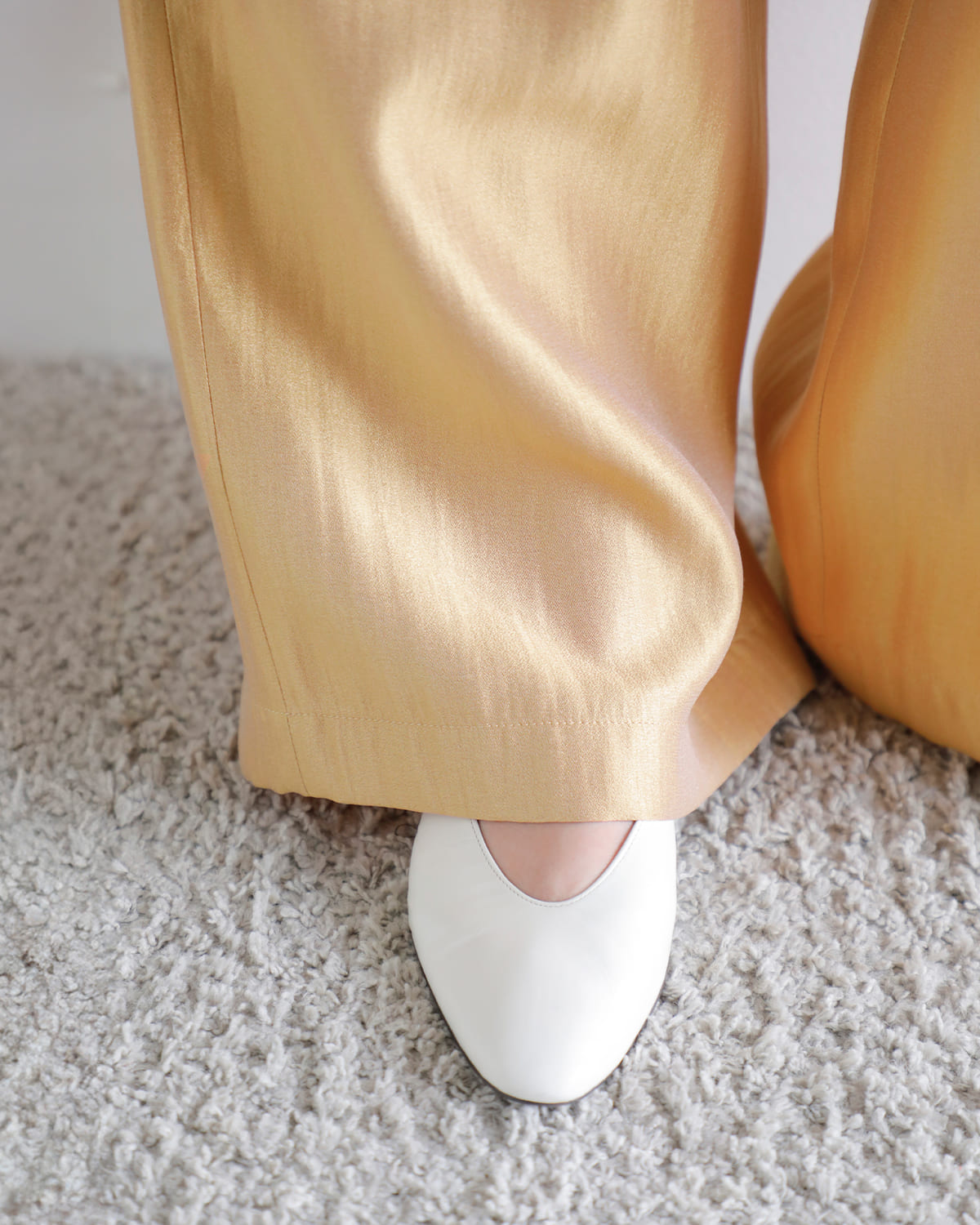 MANOF(マノフ)グリッターリラックスパンツ 89110-7032