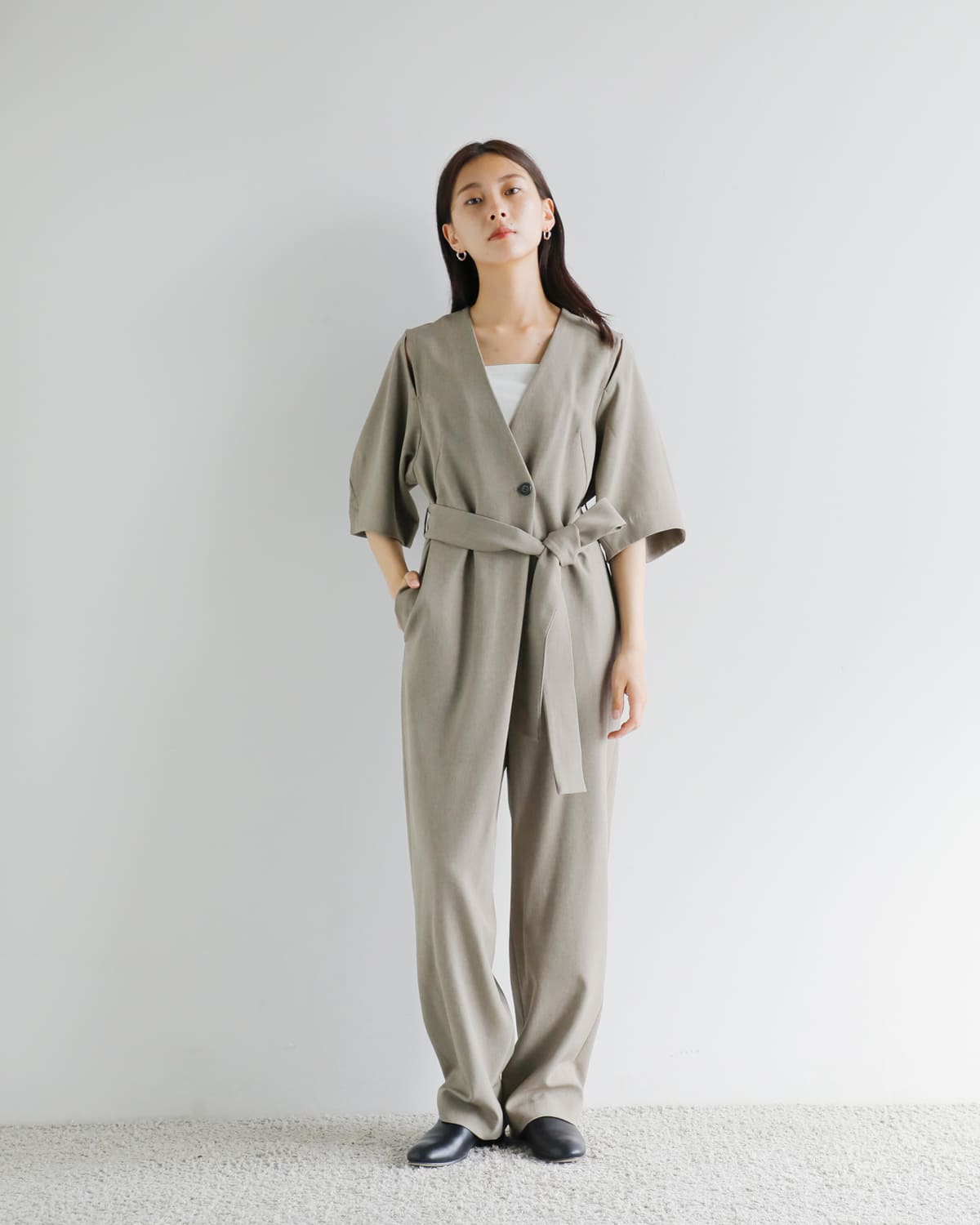 MANOF(マノフ)スリットハーフスリーブオールインワン 89112-5042