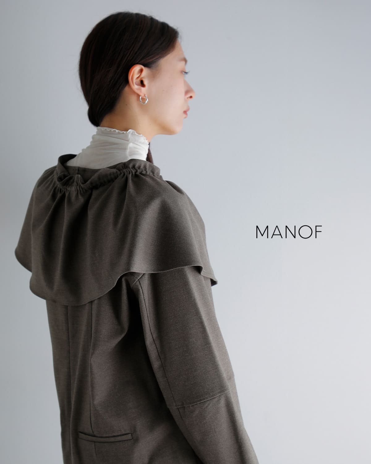 MANOF(マノフ)ラッフルカラー オールインワン89112-5112