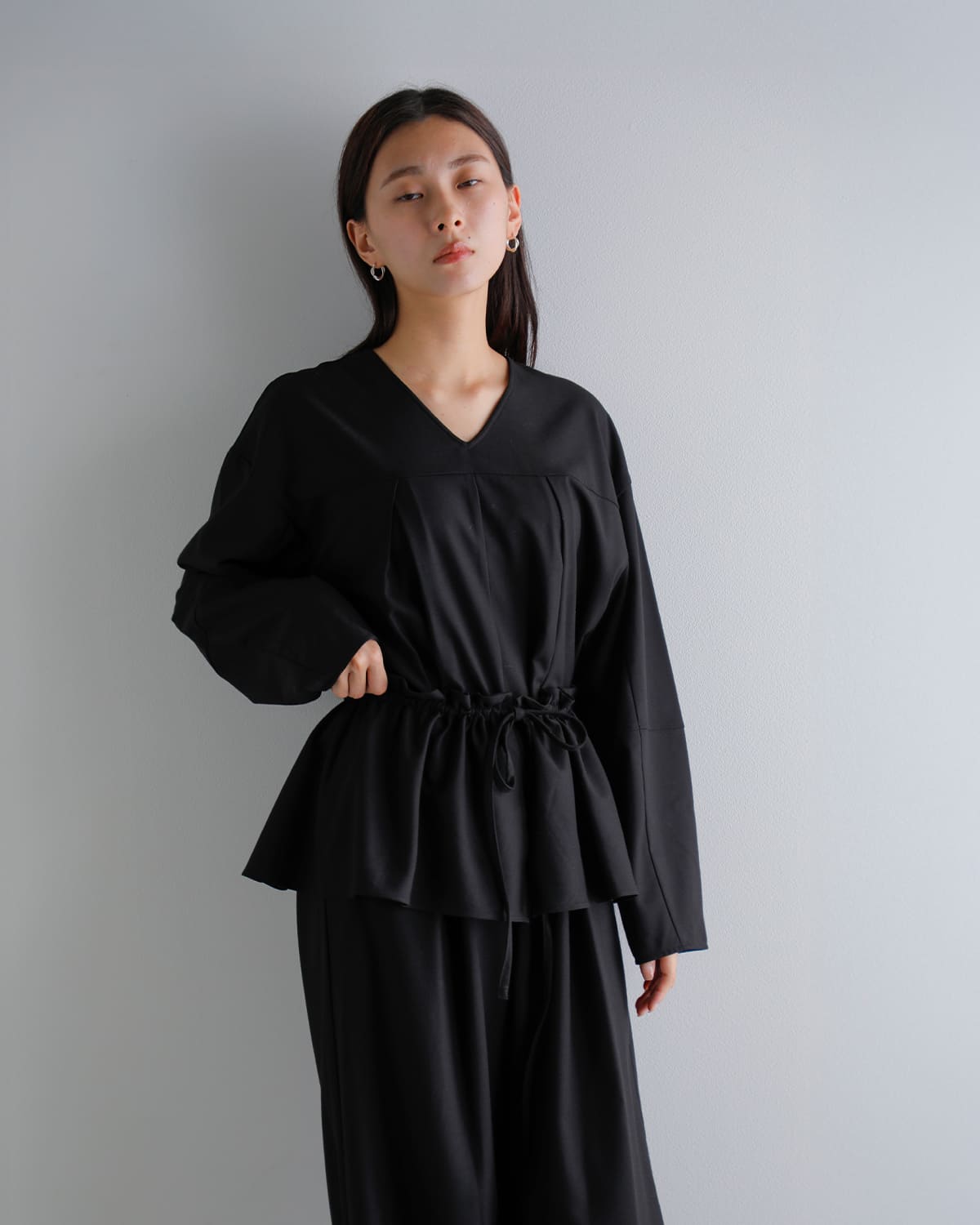 MANOF(マノフ)ラッフルカラーオールインワン 89112-5112