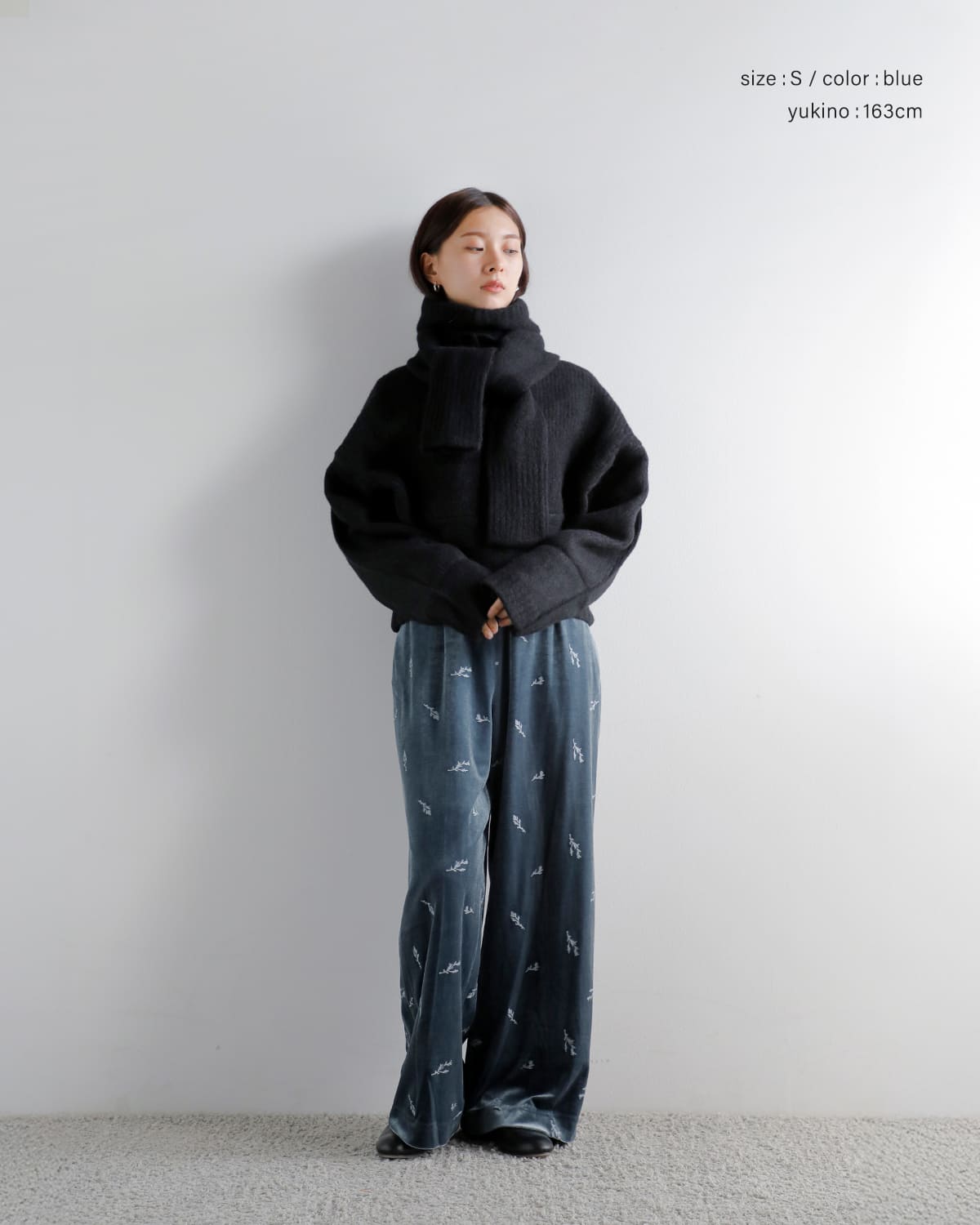 MANOF(マノフ)ベロア刺繍オールインワン 89112-5192