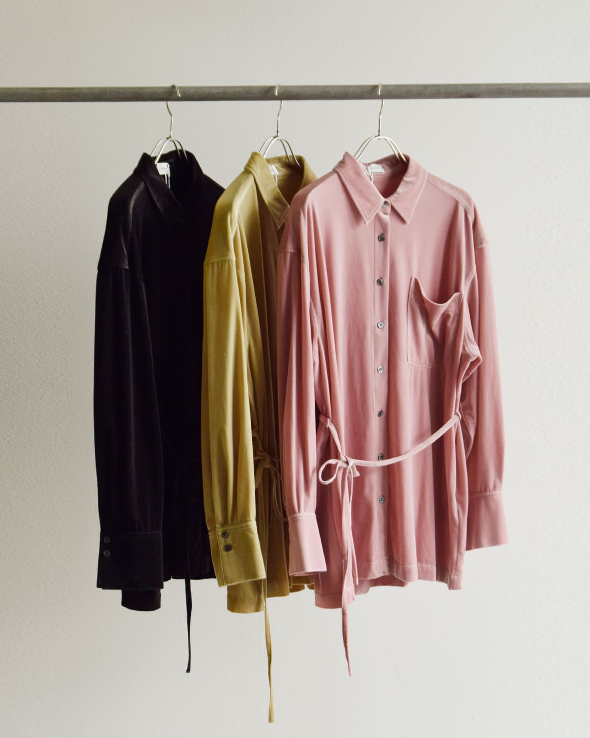 MANOF(マノフ)ベロアオーバーシャツ 89122-4052