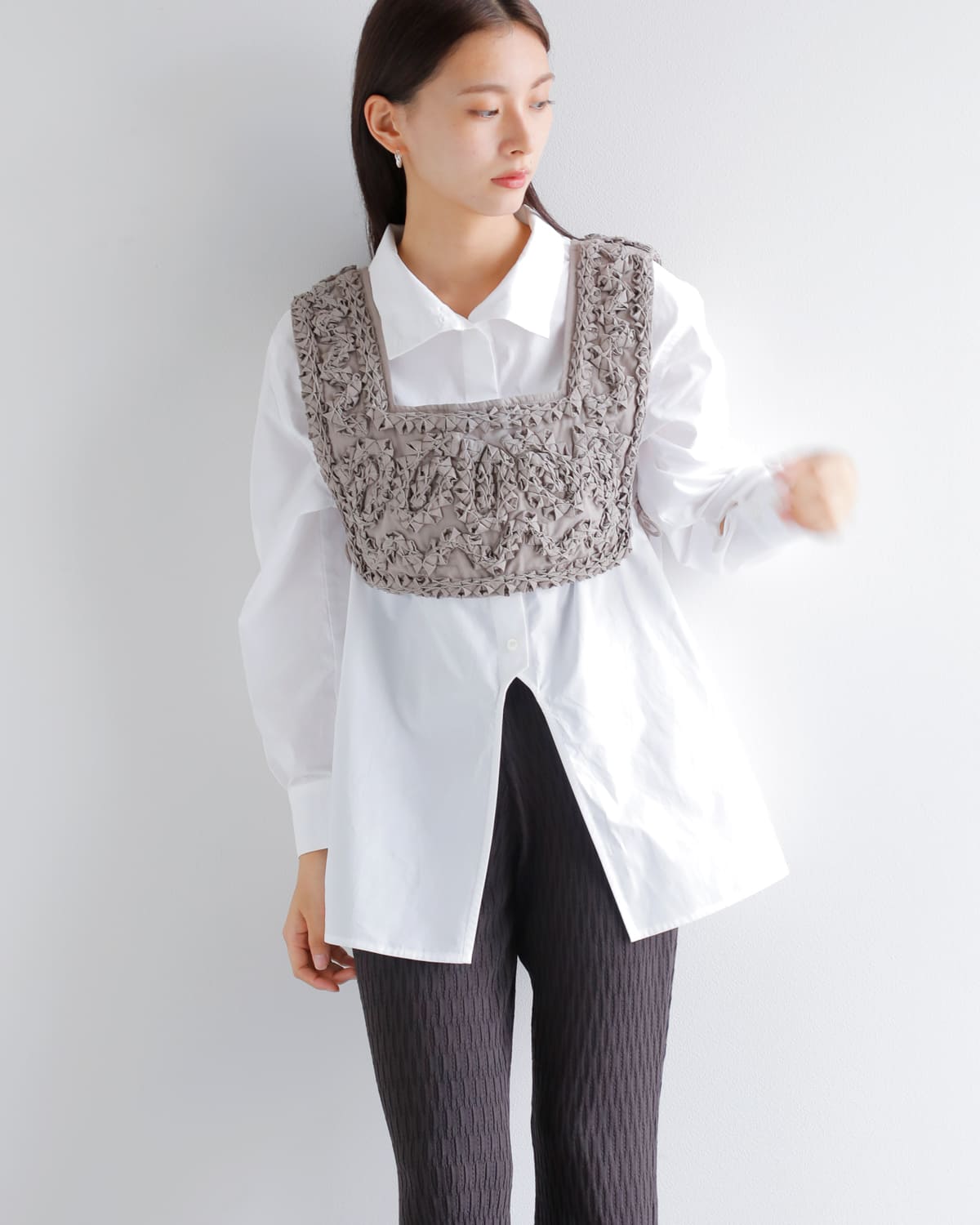 MANOF(マノフ)ハイネック2wayシャツ89122-4252 89122-4252