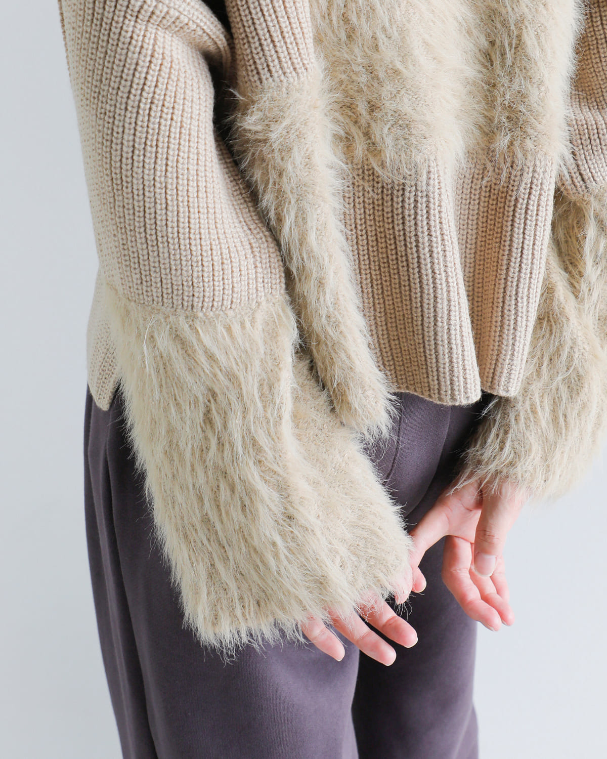 CHIGNON(シニヨン)編地MIXニットプルオーバー 9855-302jr