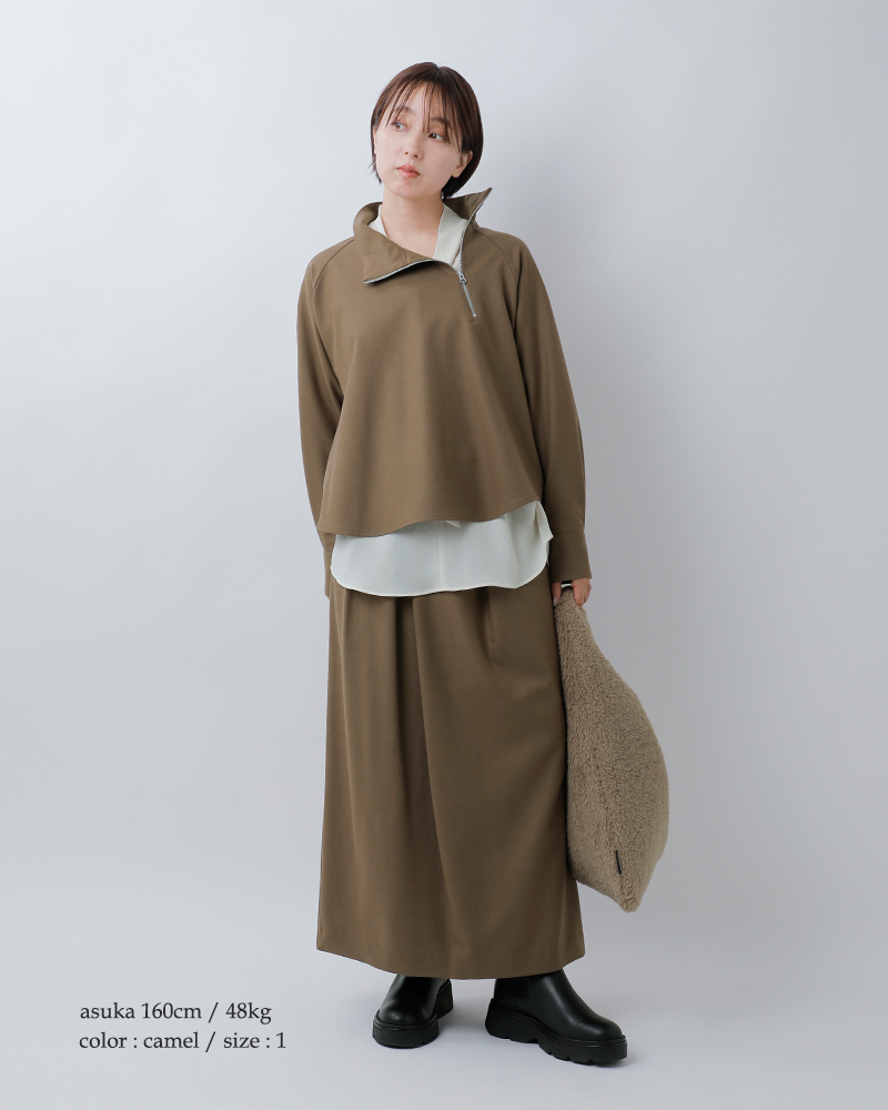 assiette(アシェット)バージンウールストレッチサキソニーアシンメトリーハーフZIPプルオーバーa24-31496-54