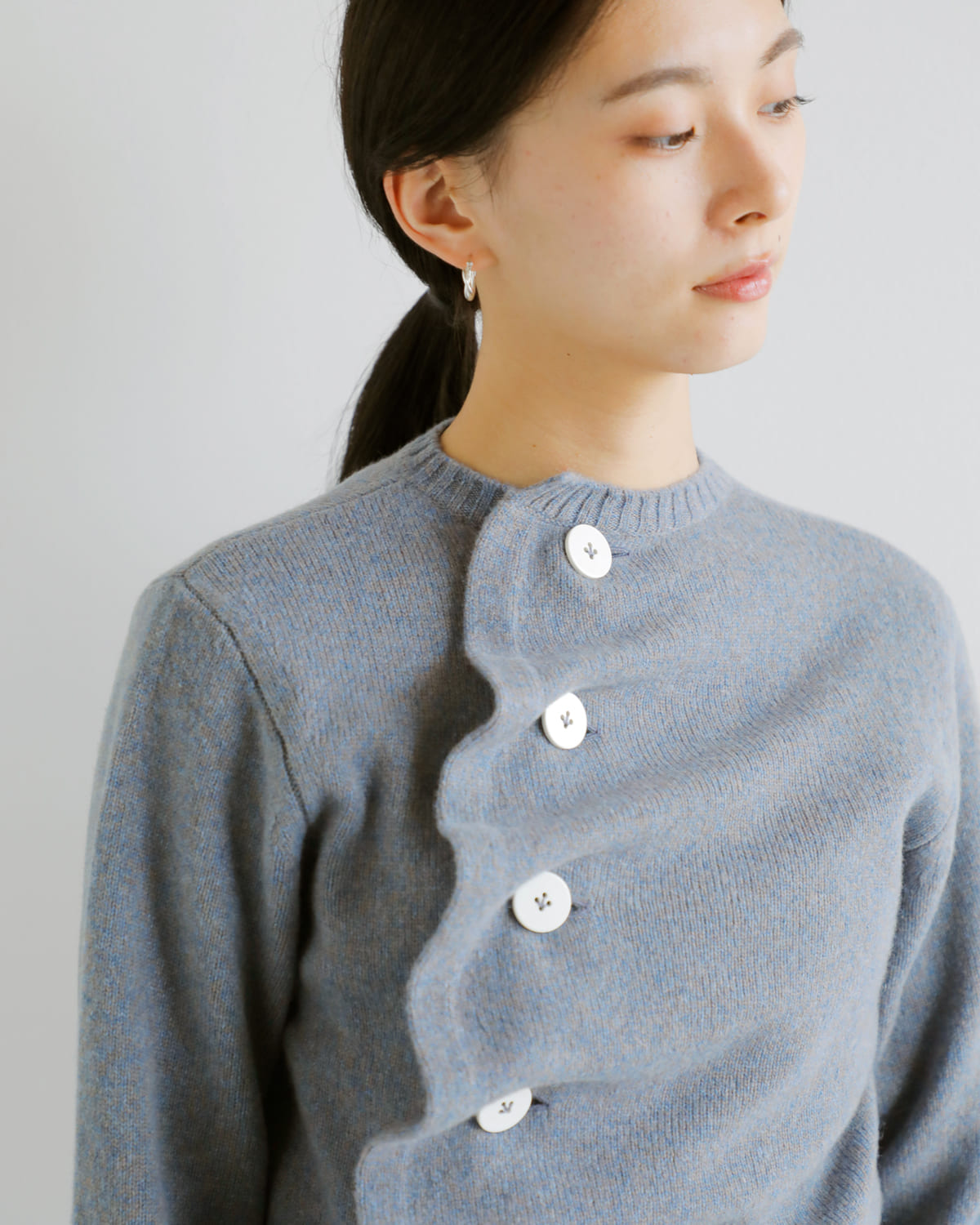 AKANE UTSUNOMIYA(アカネウツノミヤ)スーパーファインラムズウールカシミヤアシンメトリージャケットakes-008 akes-008