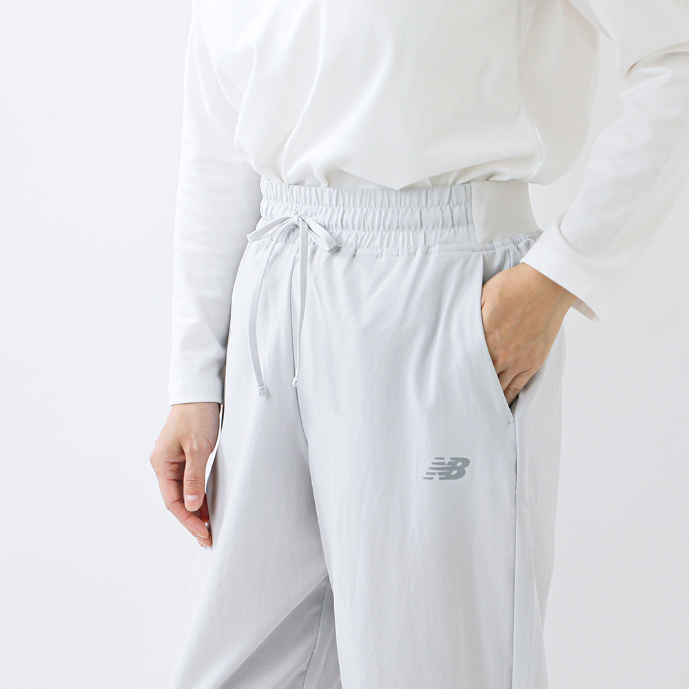 new balance(ニューバランス)軽量ストレッチパフォーマンスウーブンパンツ“AWP43242GYMBK”awp43242