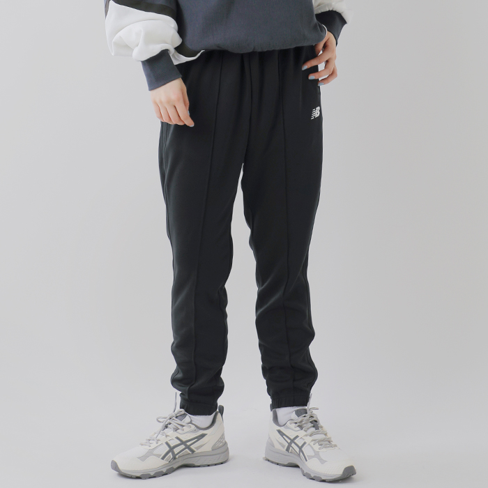 new balance(ニューバランス)吸汗速乾ダブルニットジョガートラックパンツ“AWP51109BK”awp51109
