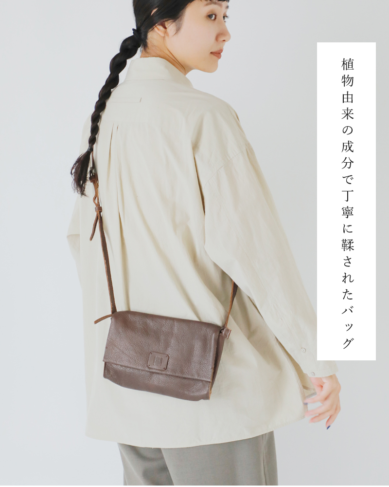BIBA(ビバ)カウハイドレザークロスフラップバッグ“CHESTERTB”cet3l