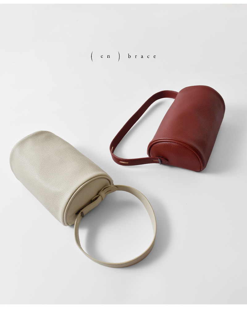 enbrace(エンブレース)エコレザー2wayハーフムーンバッグ“halfmoonbag”enb25fbg7009