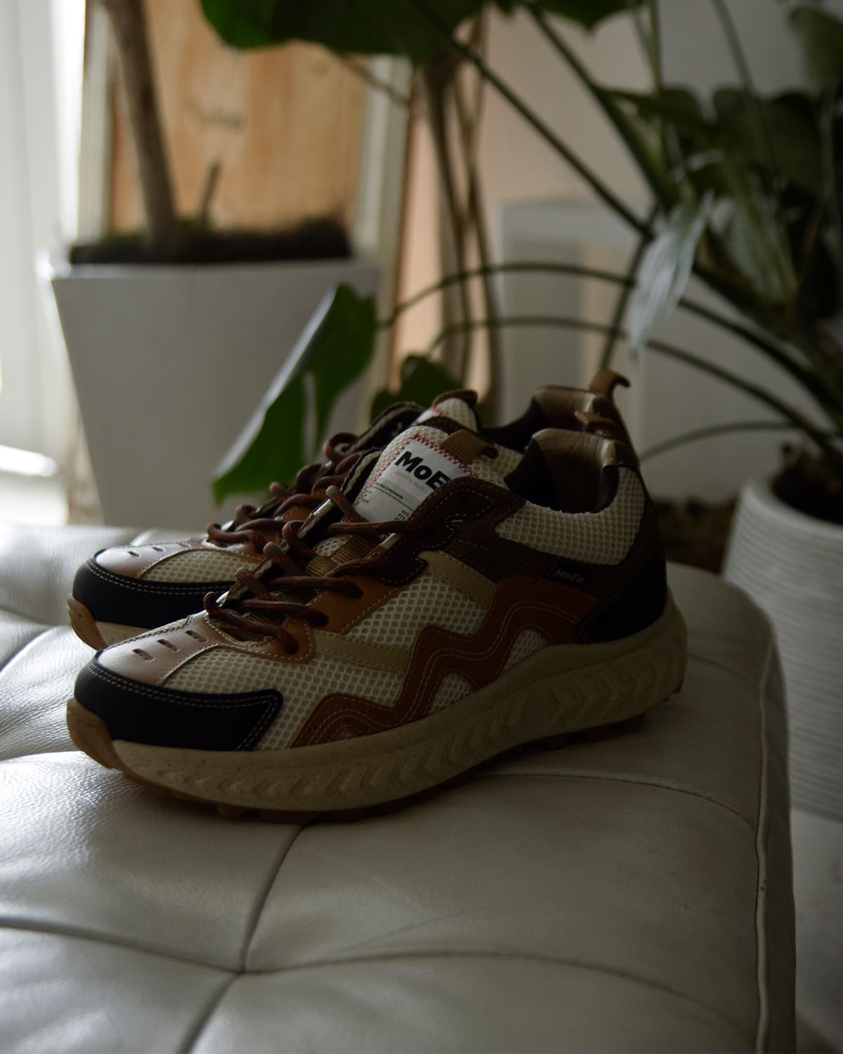 MoEa(モエア)ヴィーガンレザースニーカー gn7-gn8