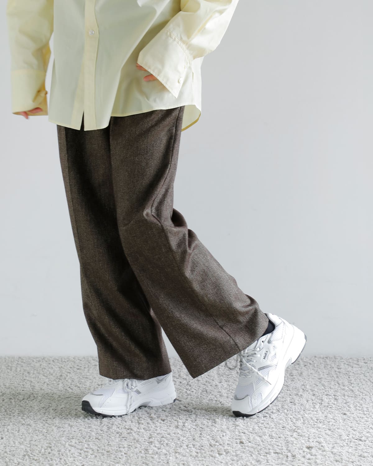 MoEa(モエア)ヴィーガンレザースニーカー gn7-gn8