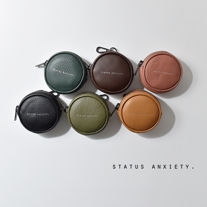 STATUS ANXIETY(ステータスアングザエティー)カウレザーポーチ“GOWITHME”go-with-me