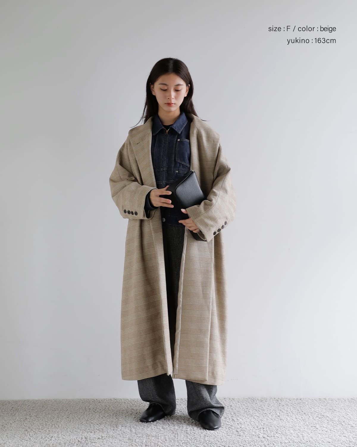 Hella ヘラ スタンドカラー ツイード ロング コート “TWEED LONG