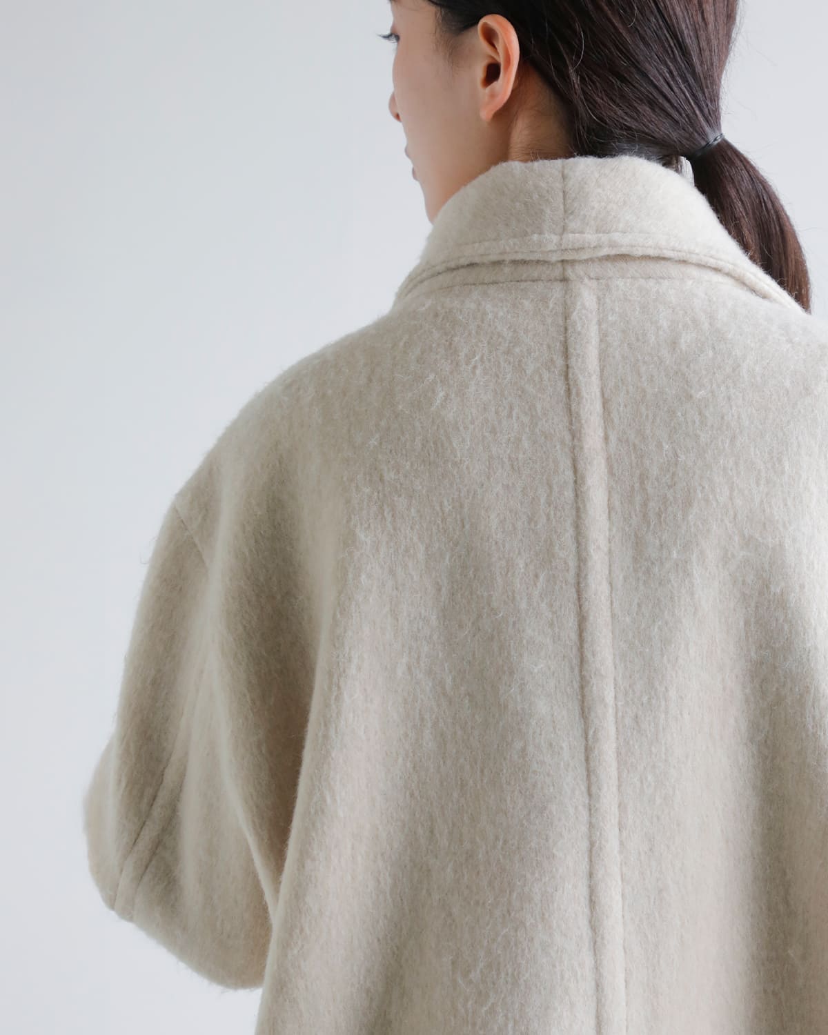 Hella(ヘラ)スタンドカラーツイードロングコート “TWEED LONG COAT” h253-02