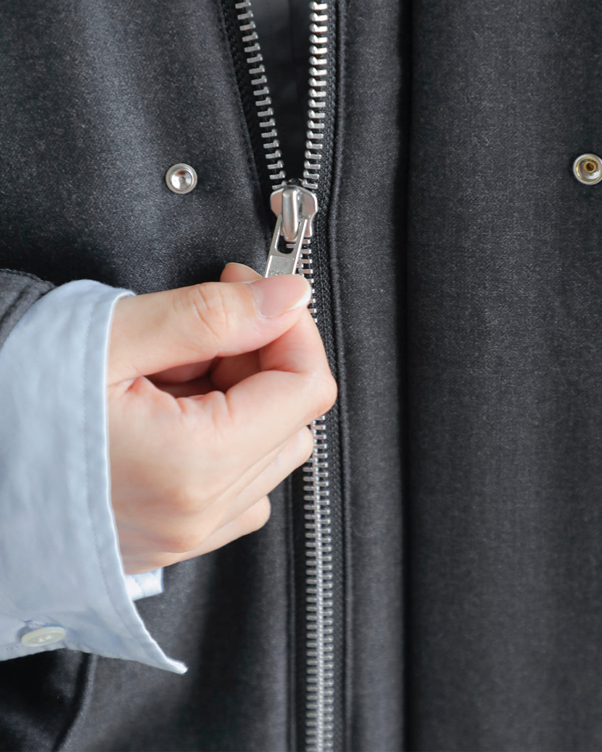 Hella(ヘラ)ウール混ガンフラップブルゾン “GUN FLAP BLOUSON” h253-04