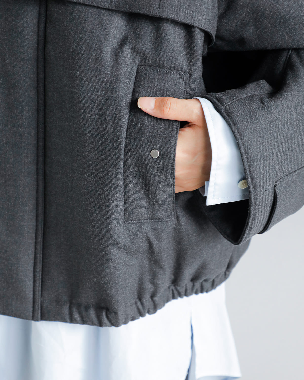 Hella(ヘラ)ウール混ガンフラップブルゾン “GUN FLAP BLOUSON” h253-04