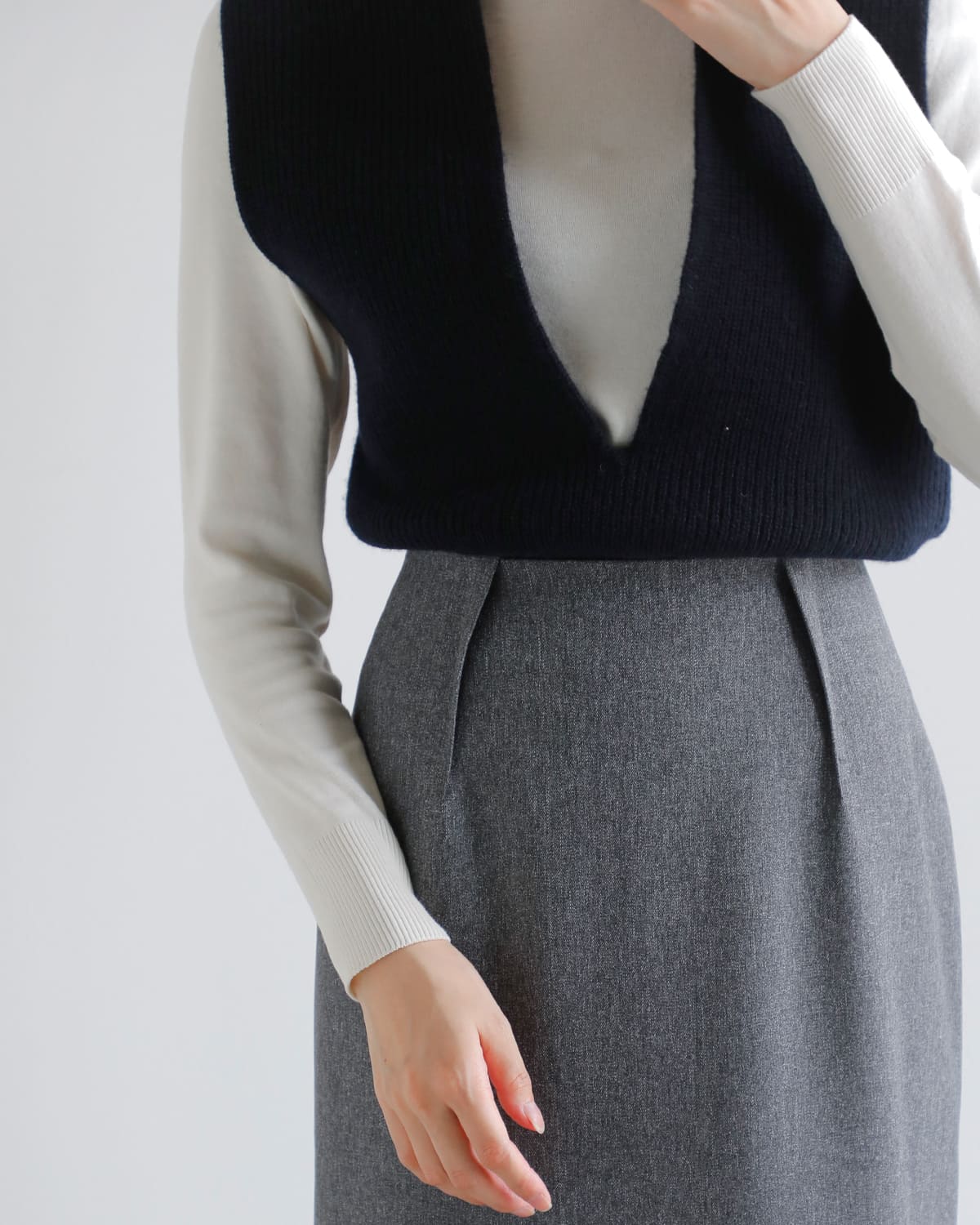 Hella(ヘラ)メランジタイトスカート “MELANGE TIGHT SKIRT” h253-33