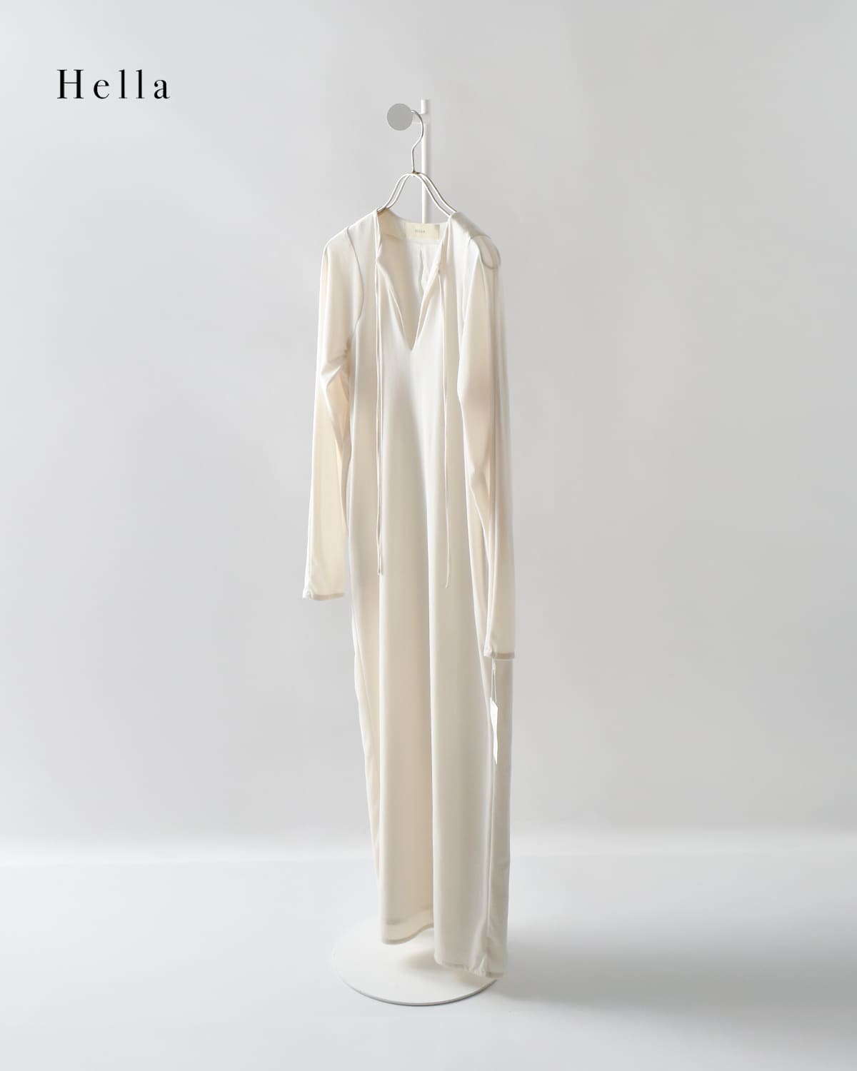 Hella ヘラ シアー ベロア ロング ドレス “SHEER VELOUR DRESS