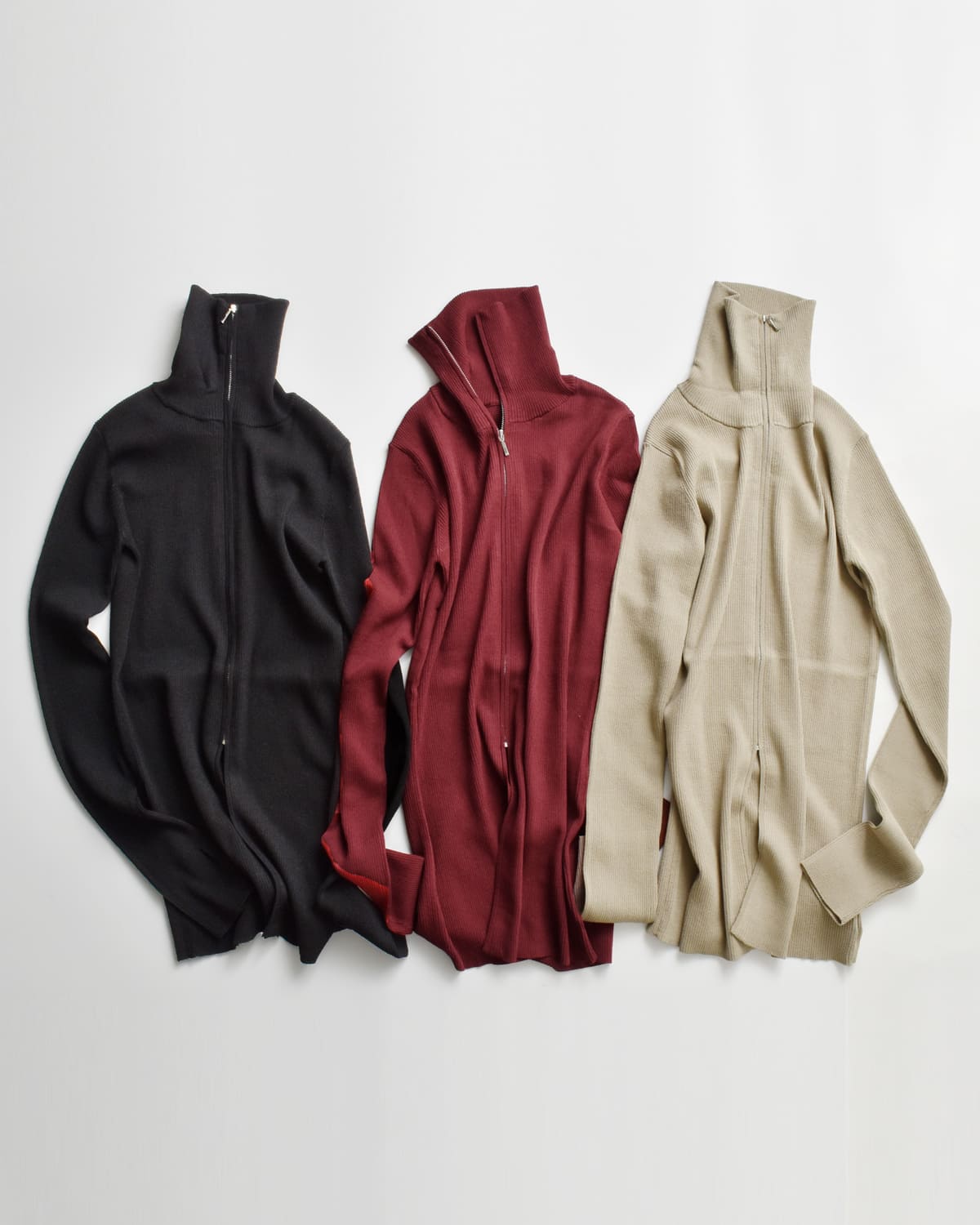 Hella(ヘラ)ジップアップリブニットプルオーバー “ZIP UP RIB KNIT” h253-95