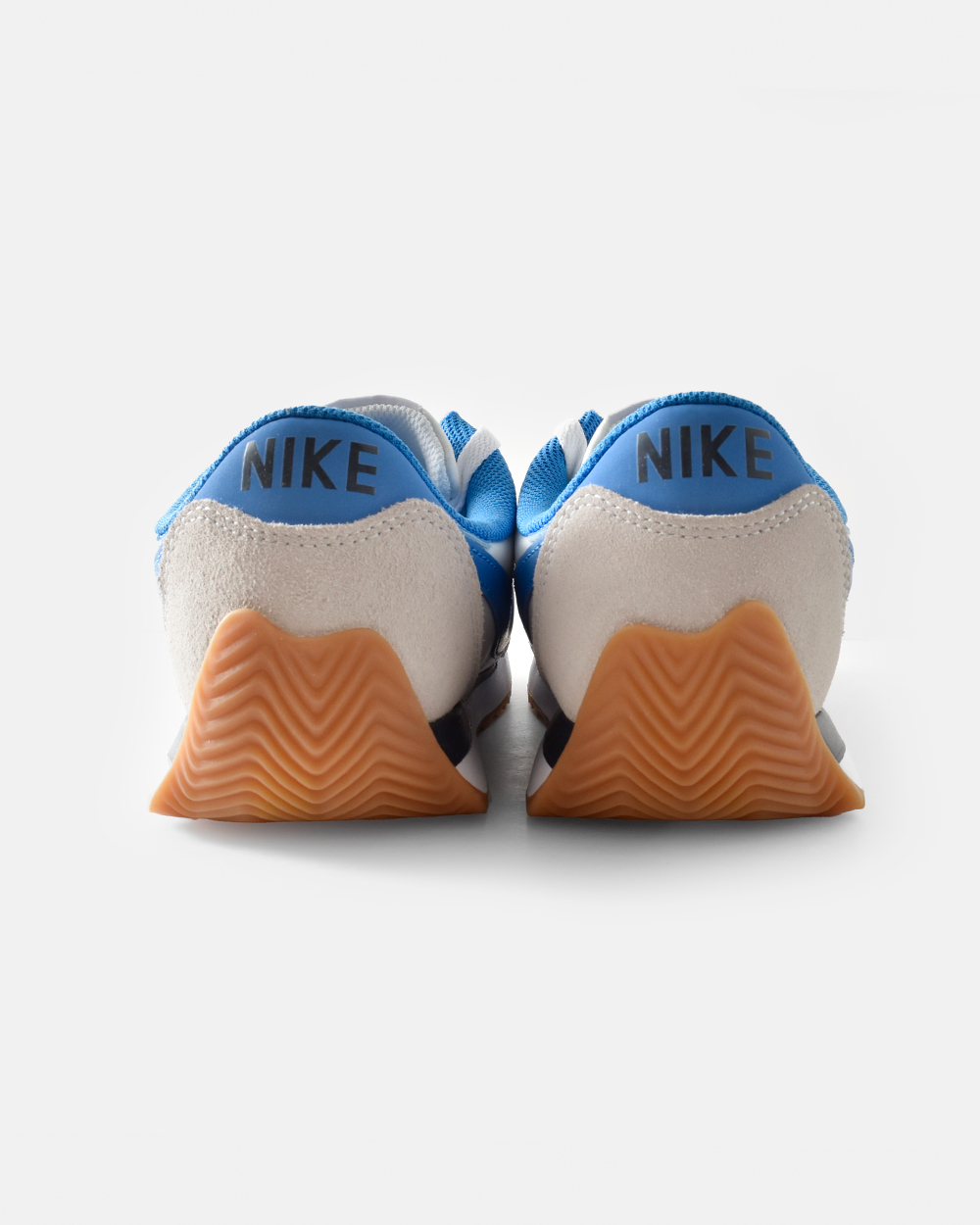 NIKEパシフィック メッシュ スエード ランニング スニーカー hq2052