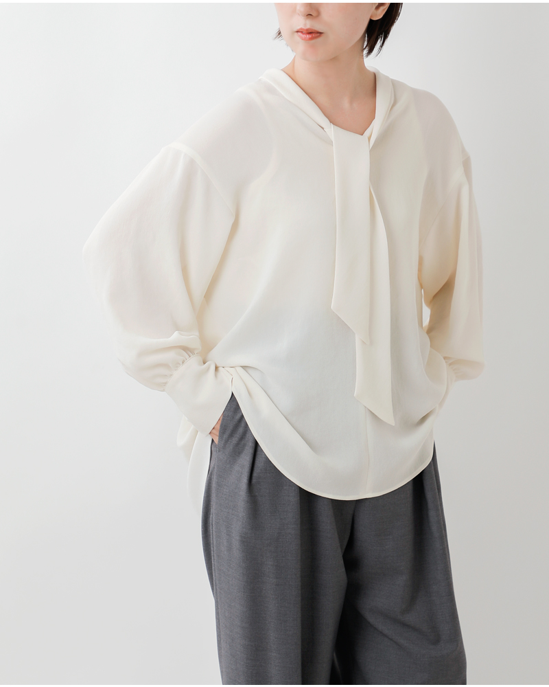 ma couleur(マ クルール)ビンテージジョーゼットボータイブラウスj-4796